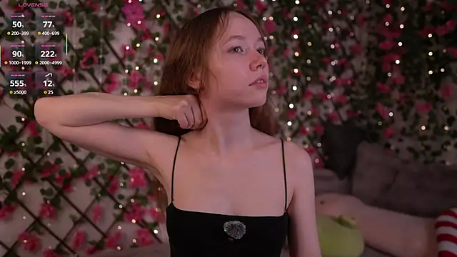 Petite Polly online show from 8, 2, 2026