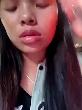 hello-cute online show from 30, 10, 2025