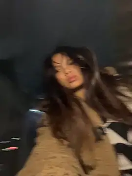 hello-cute online show from 26, 11, 2025