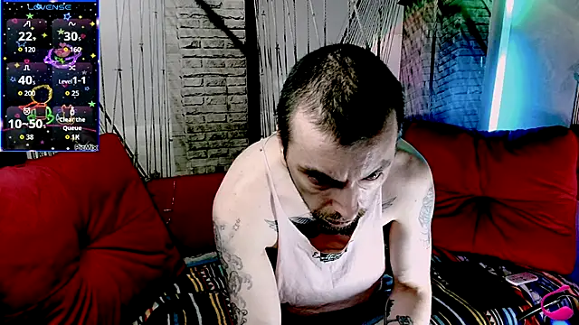 Markus Rivas online show from 8, 11, 2025