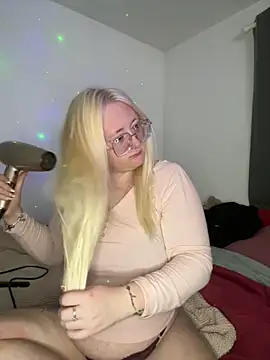 SashaMaexox online show from 28, 10, 2025