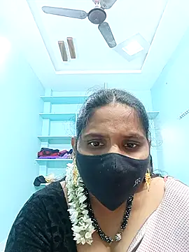 kajal-kajal1 online show from 4, 12, 2025