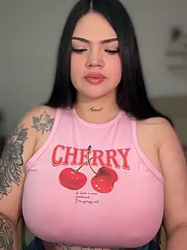 dulcemarianh  online show from 15, 6, 2026