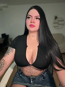 dulcemarianh  online show from 17, 7, 2026