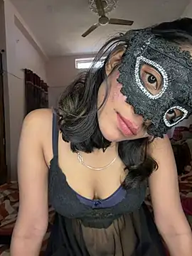 Snapshot of Lovebirdss chatting on 23, 2, 2026 Lovebirdss online show from 23, 2, 2026