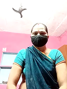 Snapshot of Ut_kanchna chatting on 31, 10, 2025 Ut kanchna online show from 31, 10, 2025