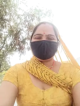 Snapshot of Ut_kanchna chatting on 12, 11, 2025 Ut kanchna online show from 12, 11, 2025