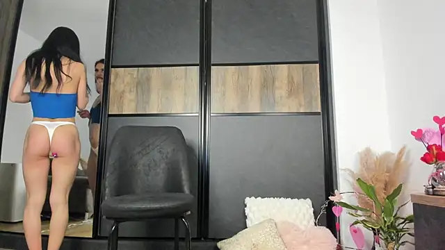 Snapshot of JacquelineHex chatting on 6, 2, 2026 JacquelineHex online show from 6, 2, 2026