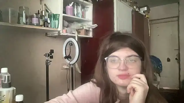 Snapshot of NikaXZimax chatting on 4, 3, 2026 NikaXZimax online show from 4, 3, 2026