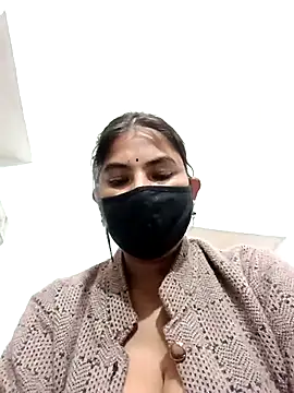 Hot radhaji online show from 26, 11, 2025