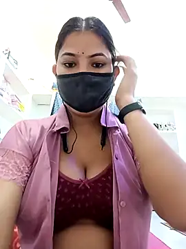 Hot radhaji online show from 6, 5, 2026