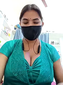 Hot radhaji online show from 5, 4, 2026