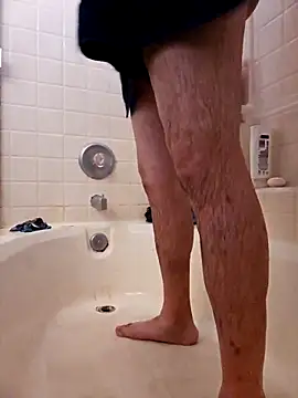 Snapshot of B1GLO chatting on 24, 11, 2025 B1GLO online show from 24, 11, 2025