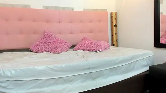 SamanthaFox 8 online show from 18, 11, 2025