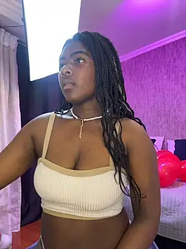 Snapshot of KarinaFlowers_ chatting on 17, 2, 2026 KarinaFlowers online show from 17, 2, 2026