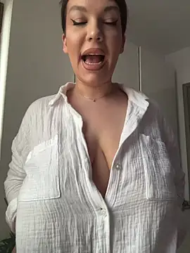 ClaraPasssion online show from 25, 6, 2026