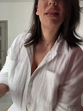 ClaraPasssion online show from 11, 6, 2026