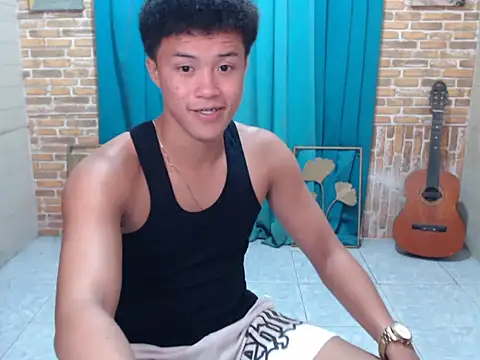 Snapshot of ur_naughtyboy_patrick chatting on 3, 12, 2025 ur naughtyboy patrick online show from 3, 12, 2025