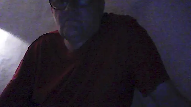 Snapshot of macdut67 chatting on 8, 10, 2025 macdut67 online show from 8, 10, 2025