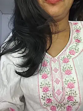 Janu-hasena online show from 4, 7, 2026