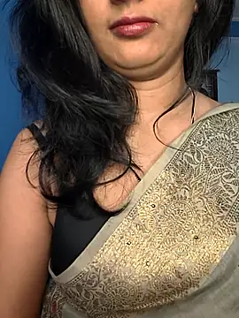 Snapshot of Janu-hasena chatting on 11, 4, 2026 Janu-hasena online show from 11, 4, 2026