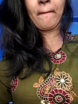 Snapshot of Janu-hasena chatting on 1, 4, 2026 Janu-hasena online show from 1, 4, 2026