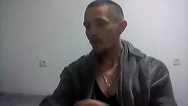 Twolatte online show from 9, 1, 2026