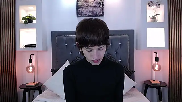 Emo Boy  online show from 12, 3, 2026