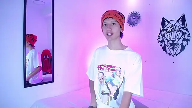 Emo Boy  online show from 15, 1, 2026