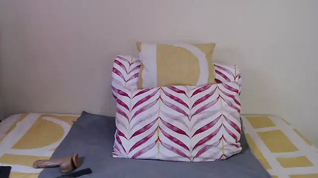 Tillah87 online show from 19, 10, 2025