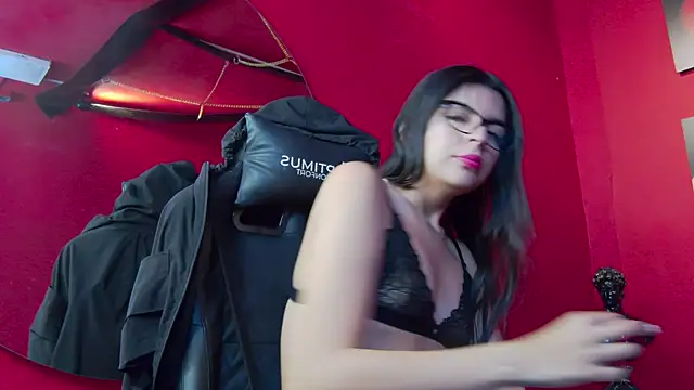 Aranzza Ross online show from 27, 11, 2025