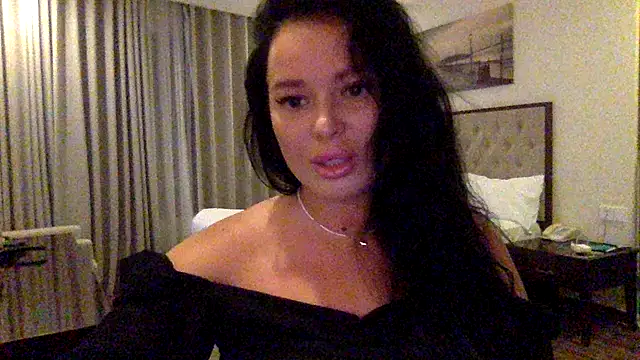 Fayronna online show from 10, 2, 2026