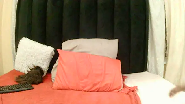 pearlxx20 online show from 23, 2, 2026