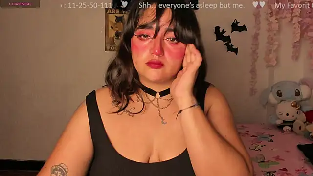 Emilycollei online show from 20, 10, 2025