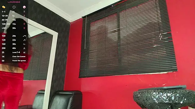 Alisson Steelersexy online show from 8, 4, 2026