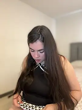 Isabella LaRue online show from 23, 3, 2026