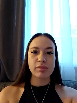 MayaGlow online show from 13, 11, 2025