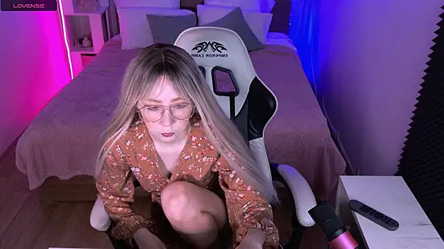 sofiisun online show from 10, 10, 2025