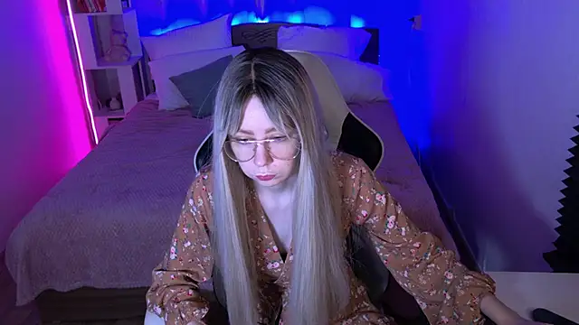 sofiisun online show from 4, 11, 2025