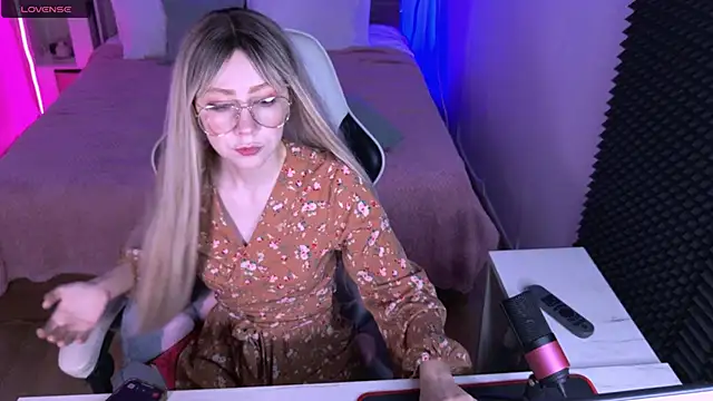 sofiisun online show from 8, 10, 2025