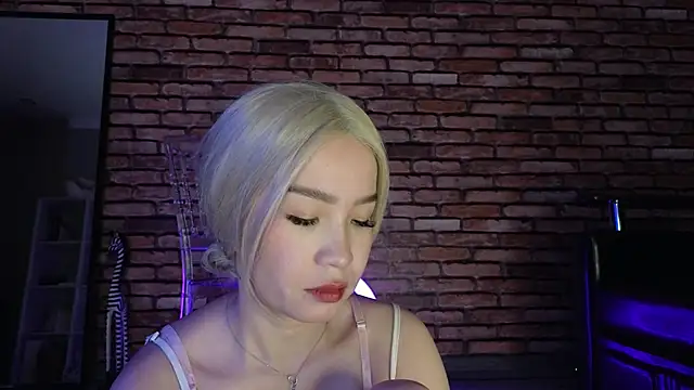 saya li1 online show from 10, 11, 2025