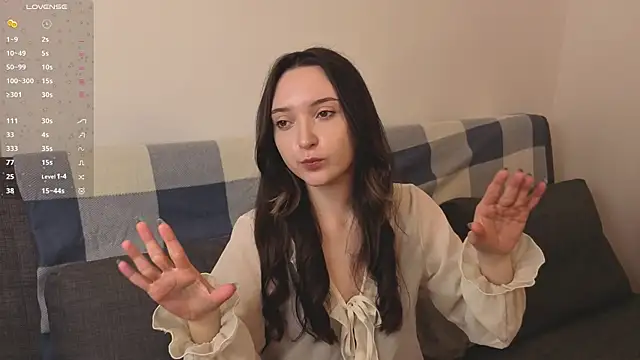 SylviaHamilton online show from 25, 4, 2026