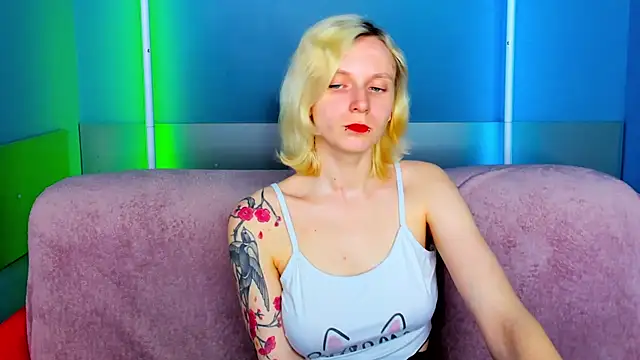 LikiLips online show from 14, 4, 2026