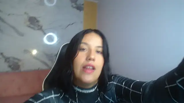 ailyn ch1 online show from 21, 12, 2025