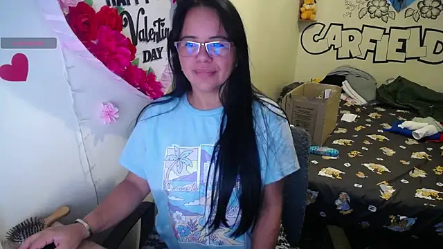Miss  kendra  online show from 5, 7, 2026