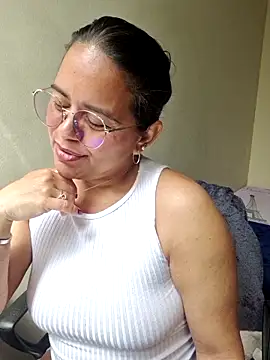 Miss  kendra  online show from 1, 11, 2025