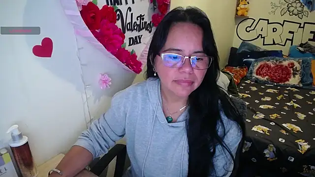 Miss  kendra  online show from 7, 7, 2026