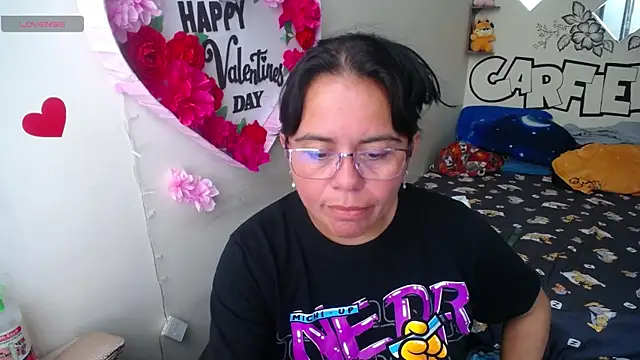 Miss  kendra  online show from 1, 6, 2026