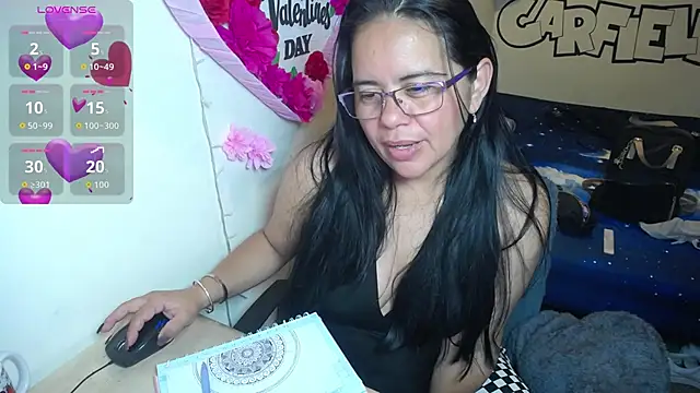 Snapshot of Miss__kendra_ chatting on 2, 4, 2026 Miss kendra online show from 2, 4, 2026