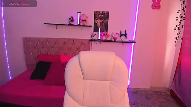 thianahorny online show from 25, 10, 2025